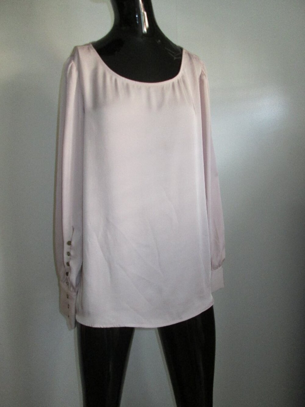 EXPRESS soft mauve tunic blouse with dramatic button sleeve